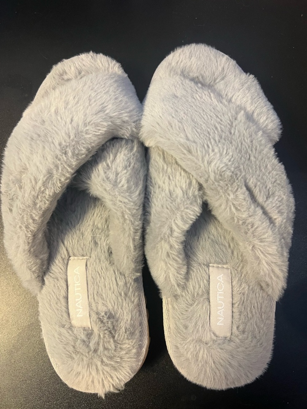 Nautica Women's Plush Crisscross Furry Slide Slippers in Light Gray